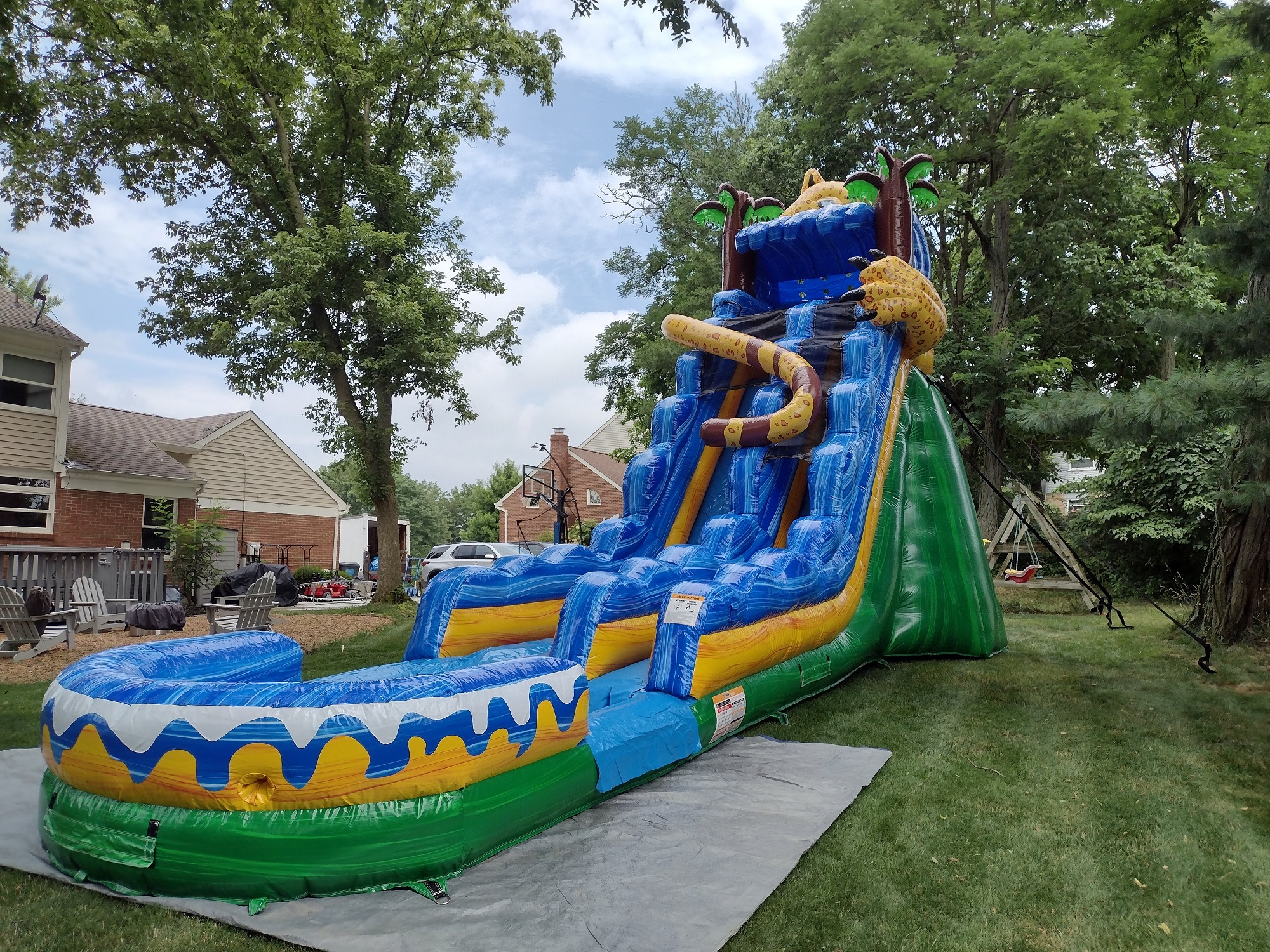 Northern KY Inflatable Water Slide Rentals – Leap'n Lizards Bounce Houses